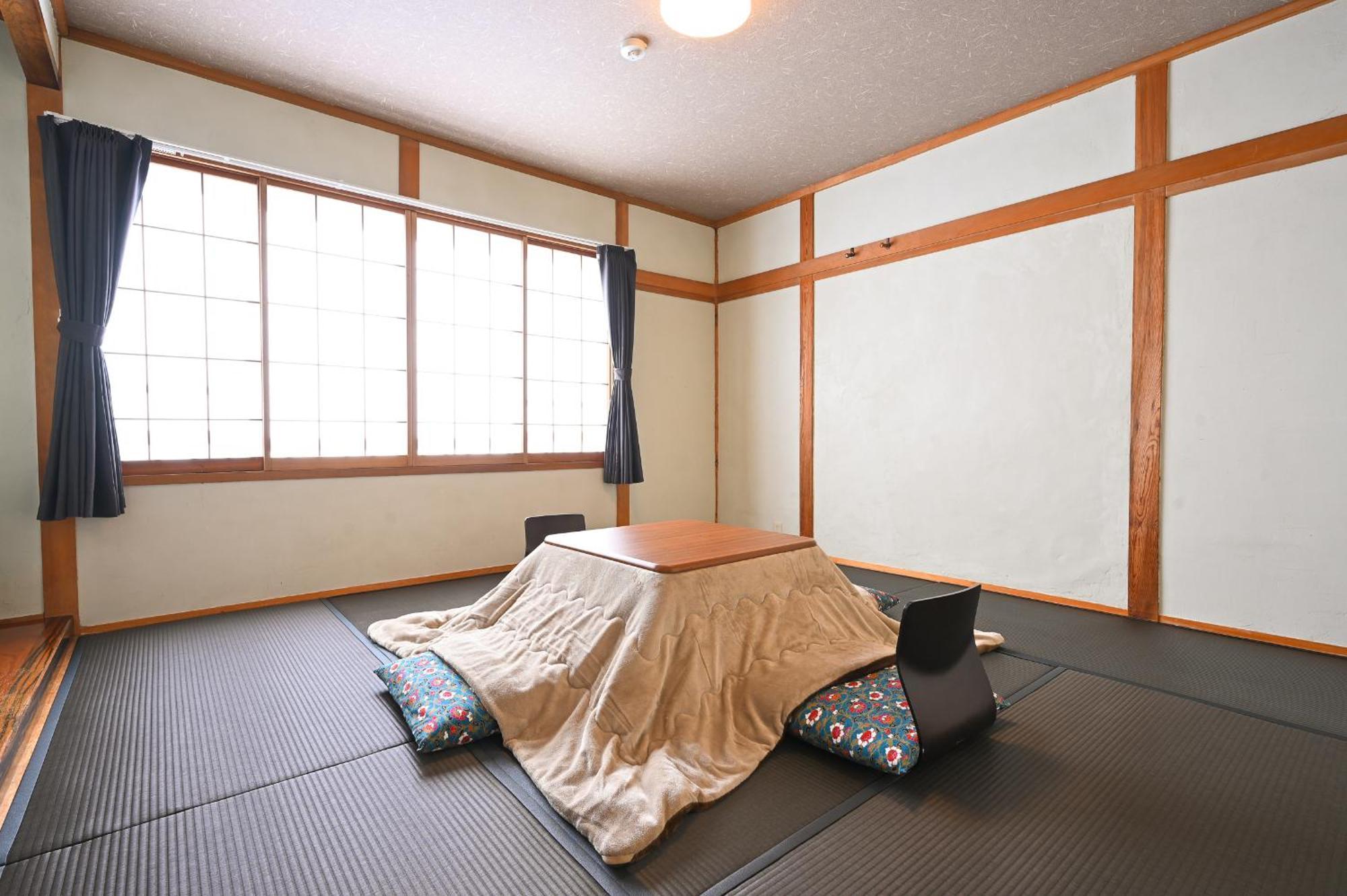Huette Jil Shirakabako Hostel Chino Exterior photo