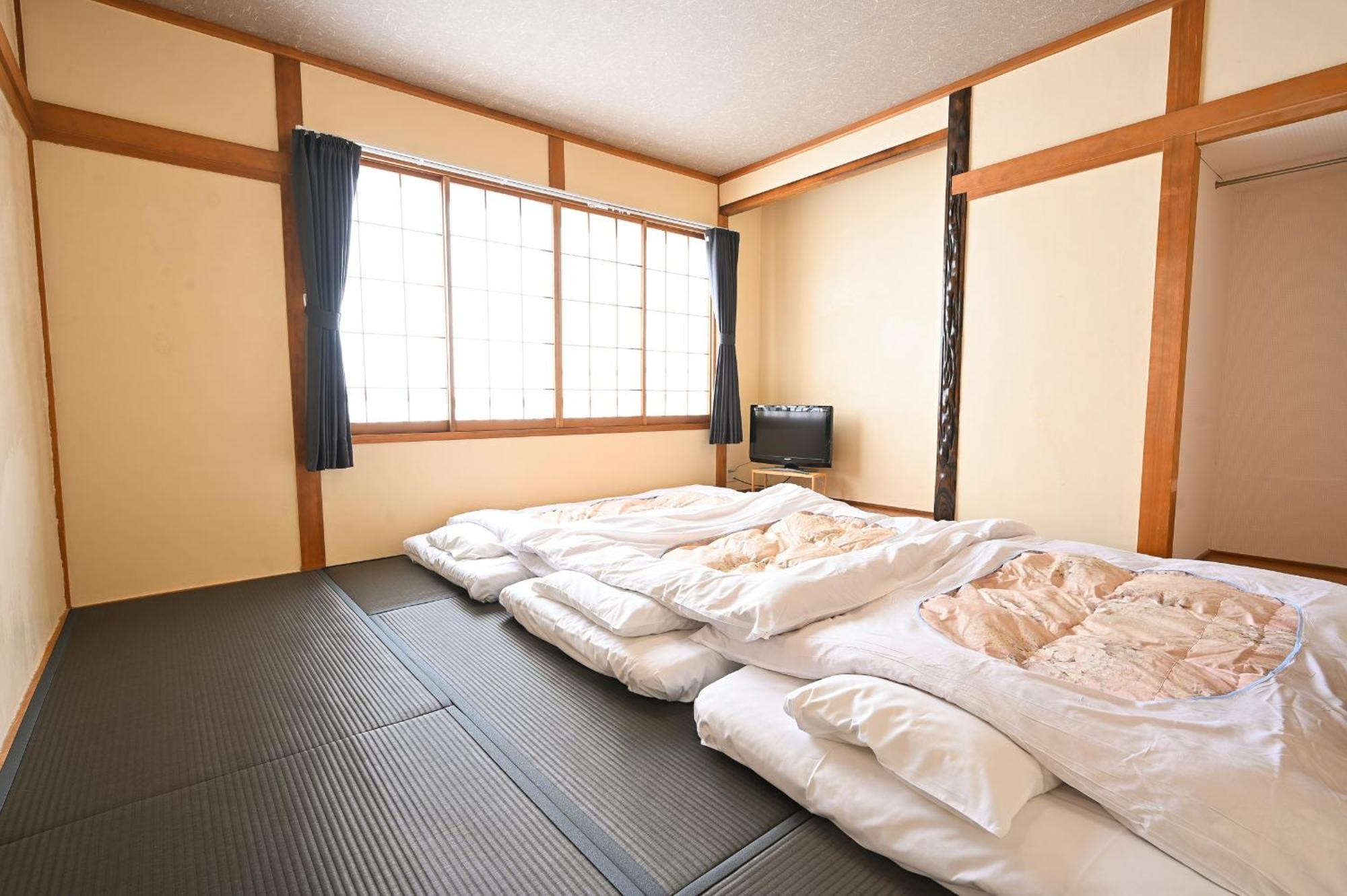 Huette Jil Shirakabako Hostel Chino Exterior photo