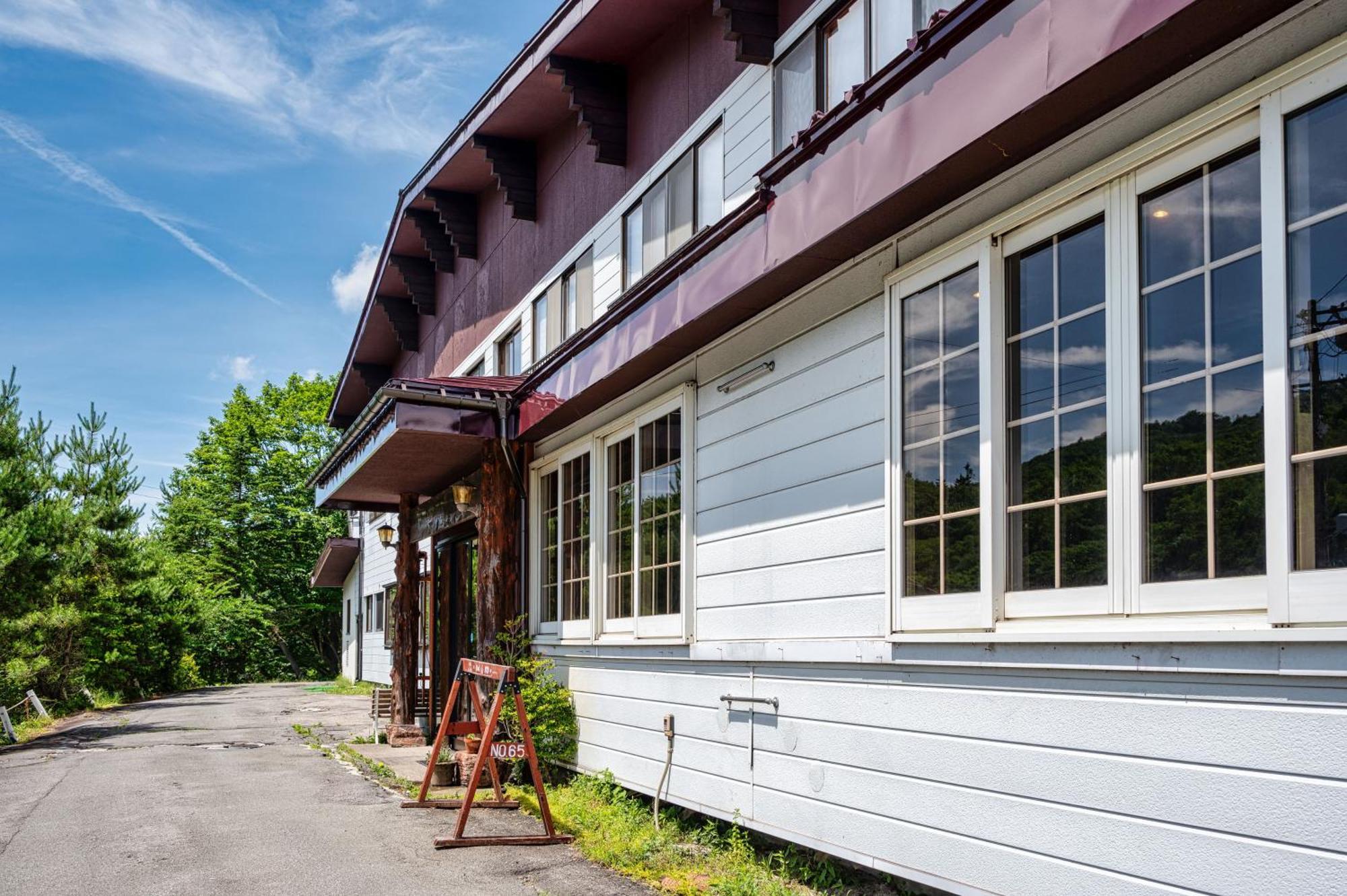 Huette Jil Shirakabako Hostel Chino Exterior photo